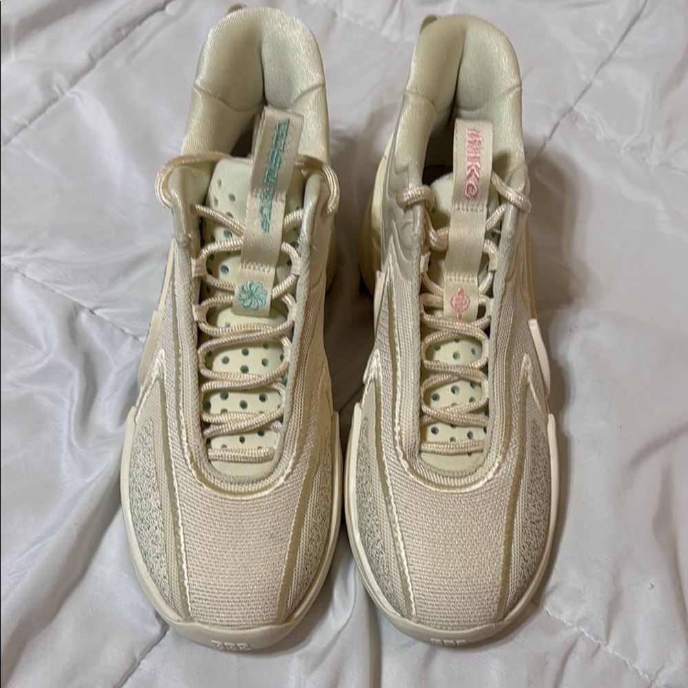 Nike Cosmic Unity 2 Men’s Size 8.5 Basketball - Picture 8 of 10